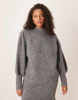 ASOS DESIGN Curve - Hochgeschlossener Pullover in Anthrazit mit flauschiger Haptik, Kombiteil-Grau