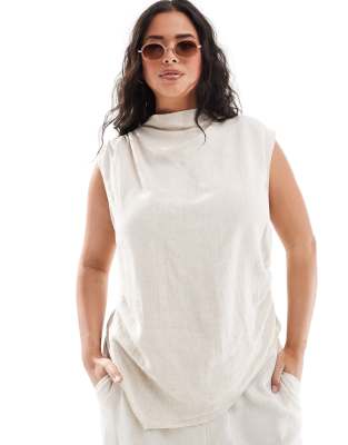 ASOS DESIGN Curve – Hochgeschlossenes, asymmetrisches, elegantes Oberteil in Naturfarben aus Leinen