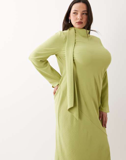 ASOS DESIGN Curve – Hochgeschlossenes Maxikleid in Grün mit Schaldetail, 3 von 4