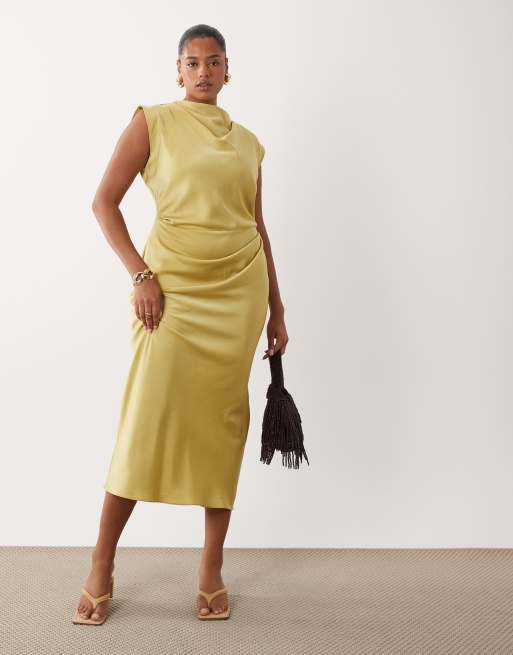 ASOS DESIGN Curve – Hochgeschlossenes Midikleid aus Satin in Hellgrün mit plissiertem Oberteil , 2 von 4