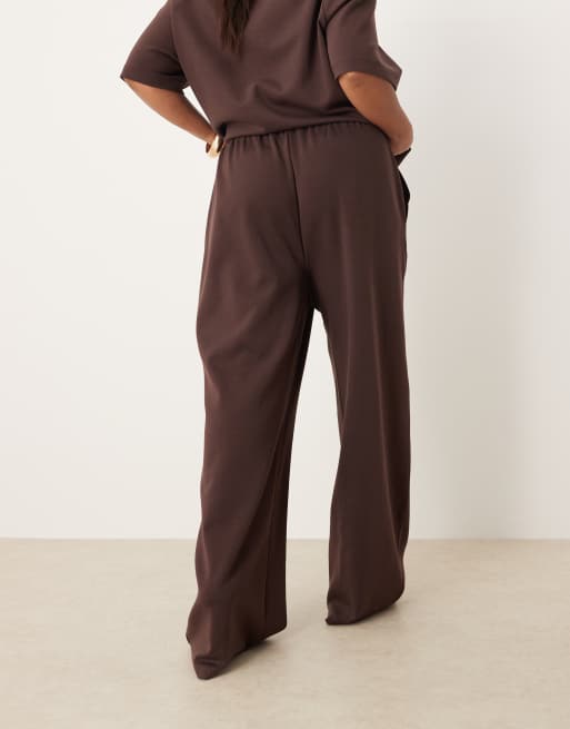 ASOS DESIGN Curve – Hose aus Interlock-Stoff in Schokobraun mit weitem Bein, 4 von 5
