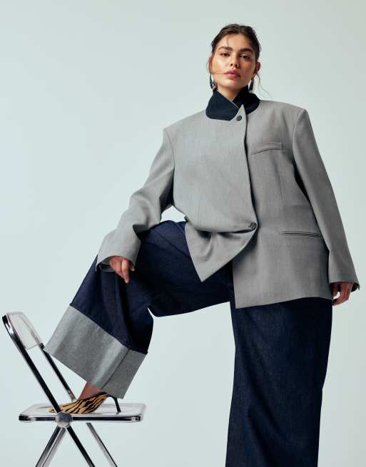 ASOS DESIGN Curve – Indigoblå, figursydda jeans med vida ben och uppvikt nederkant, 2 av 5