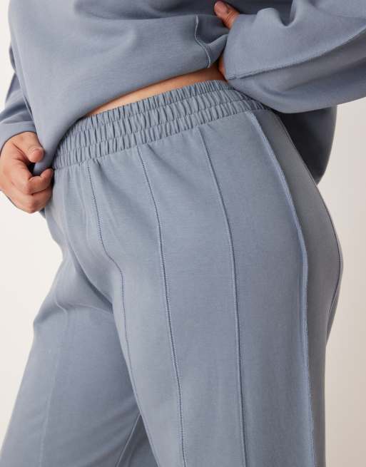 ASOS DESIGN Curve interlock super wide leg jogger with seam detail in blue, 3 of 5