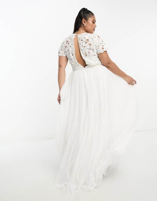 ASOS DESIGN Curve Isabelle sequin cutwork bodice maxi wedding dress with cap sleeve in, 4 of 4