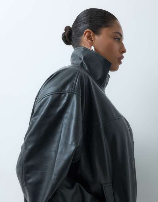ASOS DESIGN Curve jack van imitatieleer met opstaande kraag in zwart, 4 van 5