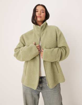 ASOS DESIGN Curve - Jacke aus Teddy-Fleece in Salbeigrün mit Reißverschluss