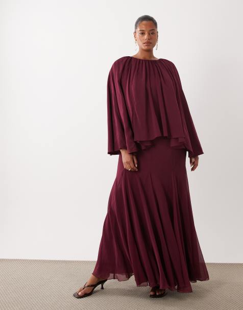 ASOS DESIGN Curve – Jagodowa obszerna sukienka maxi z pelerynką i godetami - view 1