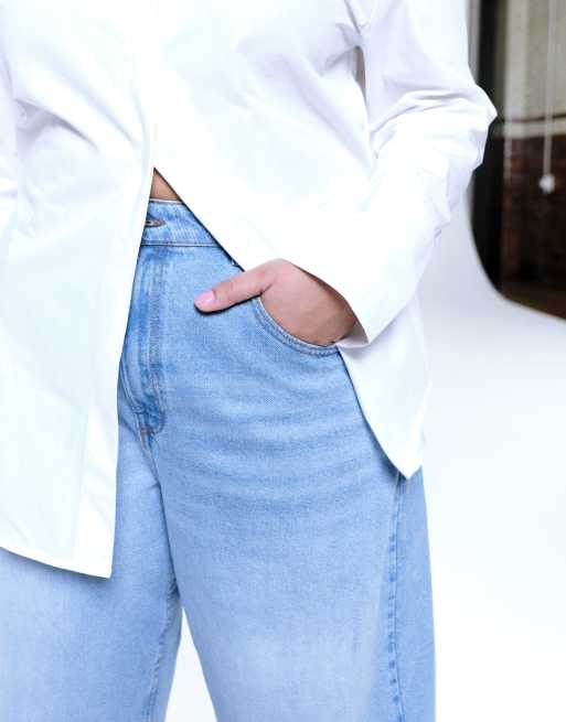 ASOS DESIGN Curve - Jeans bombati a vita alta lavaggio chiaro, 5 di 5