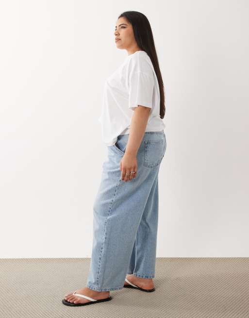 ASOS DESIGN Curve - Jeans bombati con vita regolabile lavaggio chiaro, 3 di 5