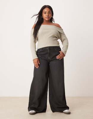 ASOS DESIGN Curve - Jeans in verwaschenem Schwarz mit weitem Bein