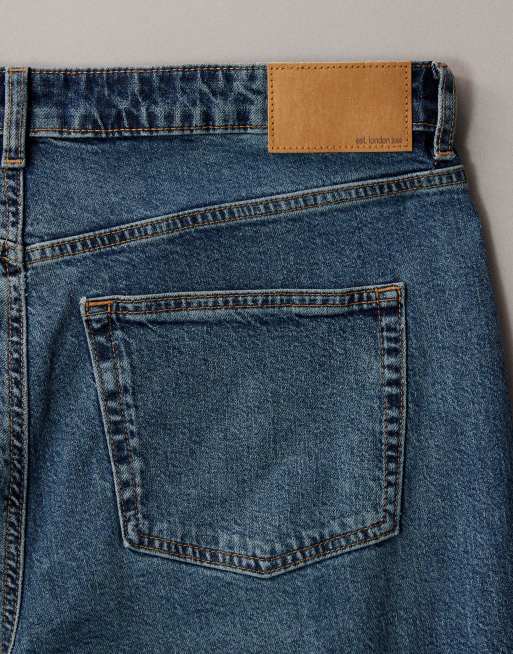 ASOS DESIGN Curve - Jeans met rechte pijpen en comfort stretch in authentiek middenblauw, 7 van 7