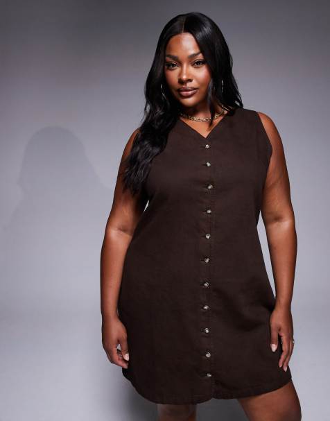 ASOS DESIGN Curve – Jeanskleid in Ecru mit V-Ausschnitt und durchgehender Knopfleiste - view 1