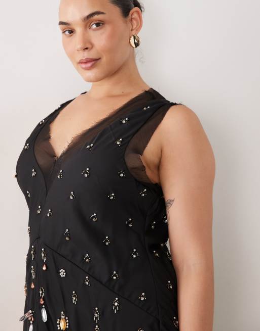 ASOS DESIGN Curve jewel embellished v-neck maxi dress in black, 4 of 4