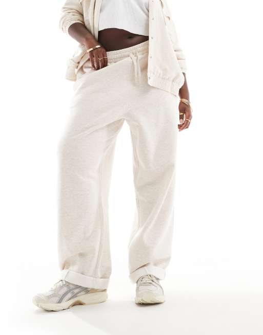 ASOS DESIGN Curve - Joggers oversize avena mélange con fondo risvoltato, 5 di 5