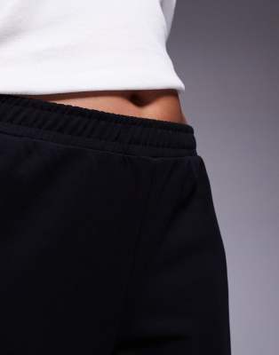 Thumbnail 2 van 5