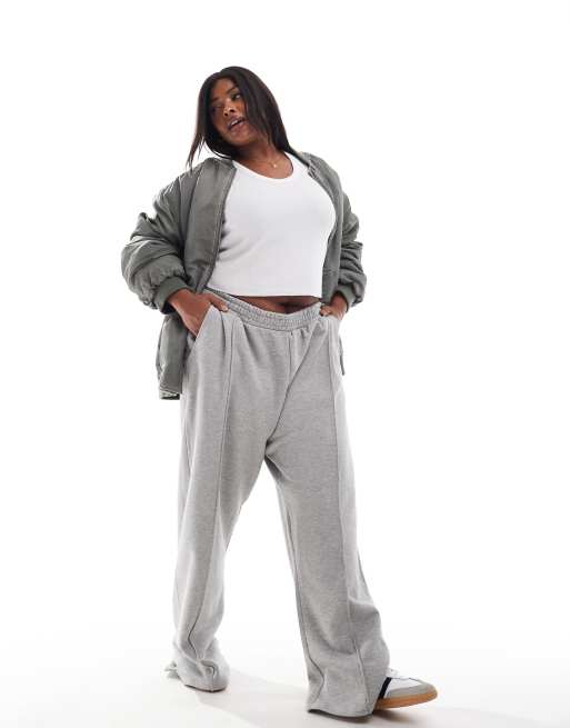 ASOS DESIGN Curve - Joggingbroek van zware stof met rechte pijpen en platgestikte plooitjes in grijs