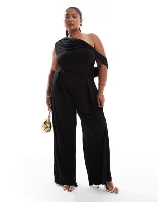 ASOS DESIGN Curve - Jumpsuit in Schwarz mit abfallender Schulter und weitem Bein