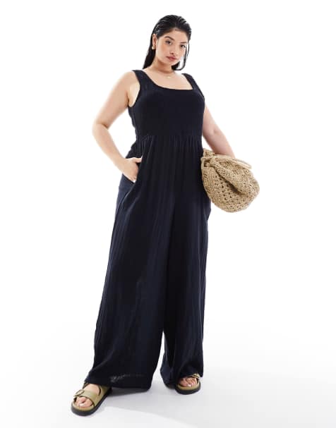 ASOS DESIGN Curve – Jumpsuit in Schwarz mit U-Ausschnitt und weitem Bein - view 1