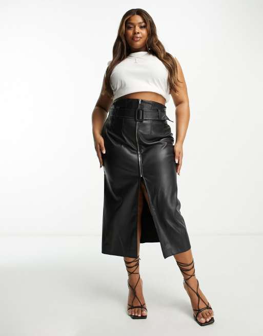 ASOS DESIGN Curve Jupe mi longue en imitation cuir avec ceinture