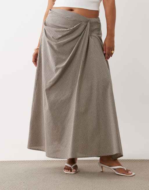 ASOS DESIGN Curve jupe midi à détail de boucle à carreaux volume, 2 de 5