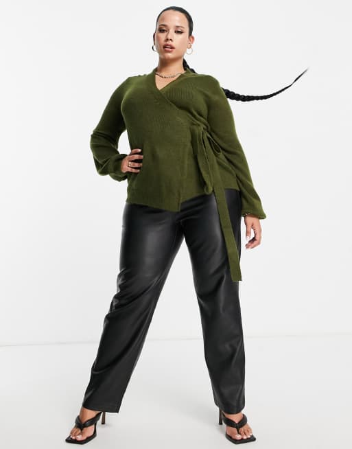 ASOS DESIGN Curve – Kakifärgad stickad kofta med omlottmidja och ballongärm, 4 av 4
