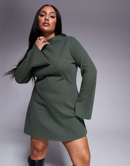 ASOS DESIGN Curve – Kakifärgad, supermjuk miniklänning med utsvängd design och hög krage, 3 av 4