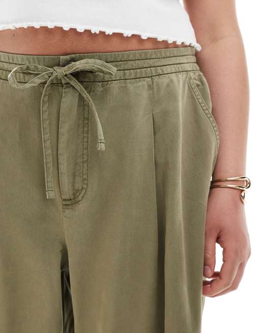 ASOS DESIGN Curve – Kakifärgade, tvättade, mjuka byxor med vida ben , 4 av 5