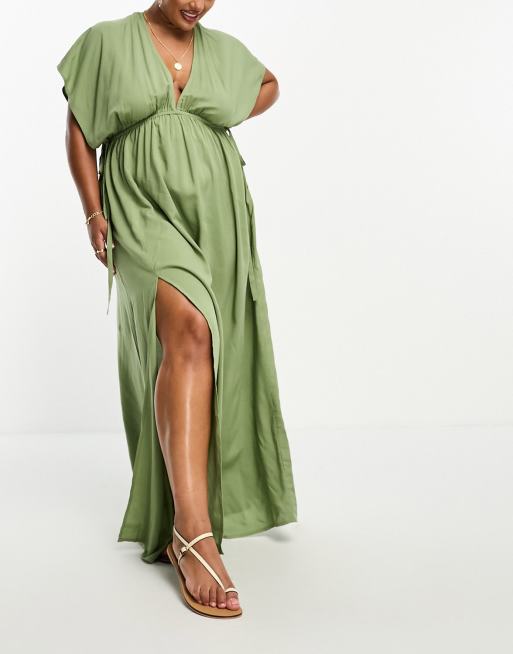 ASOS DESIGN Curve – Kakigrön strandklänning i maxilängd med utsvängda ärmar och knytning, 3 av 4