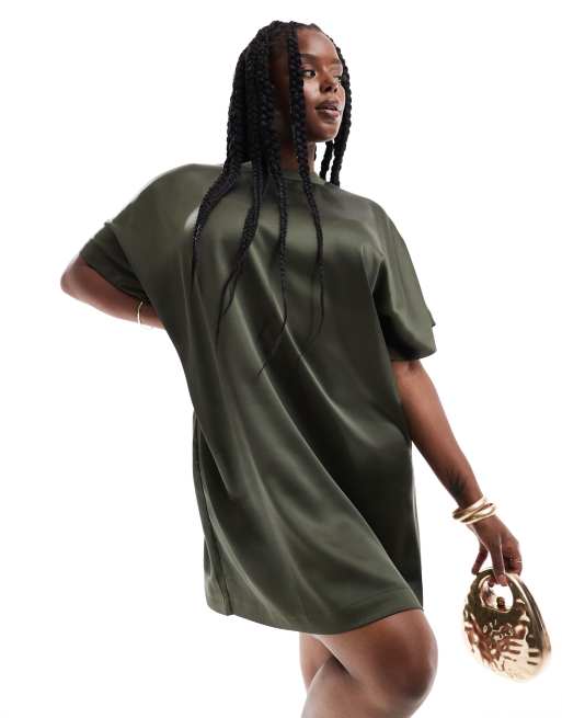 ASOS DESIGN Curve – Kakigrön t-shirtklänning i minilängd och oversize i satin