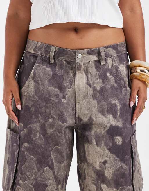 ASOS DESIGN Curve – Kamouflagemönstrade, långa shorts i bermudastil, 4 av 5