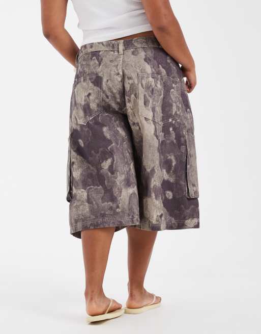 ASOS DESIGN Curve – Kamouflagemönstrade, långa shorts i bermudastil, 5 av 5