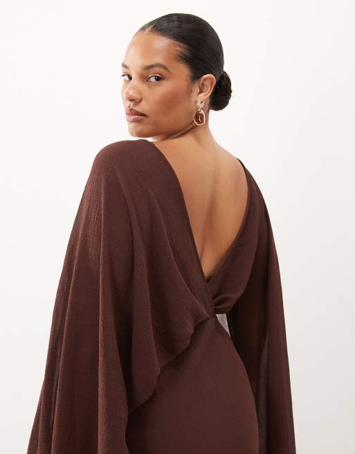 ASOS DESIGN Curve kimono sleeve cape detail draped midaxi dress with open back in chocolate, 4 of 4