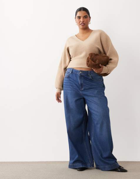 ASOS DESIGN Curve kompakt batwing-striktrøje i camel - view 1