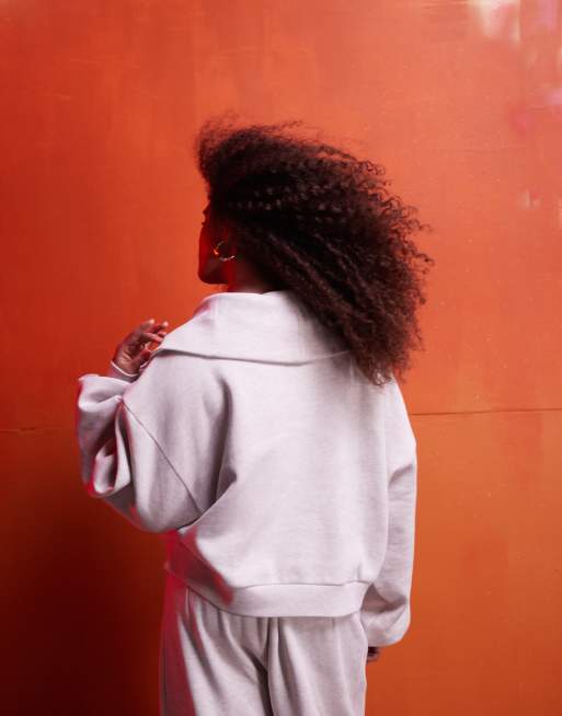 ASOS DESIGN Curve - Kraftig og havrefarvet sweatshirt med halv lynlås - Del af sæt, 3 af 4