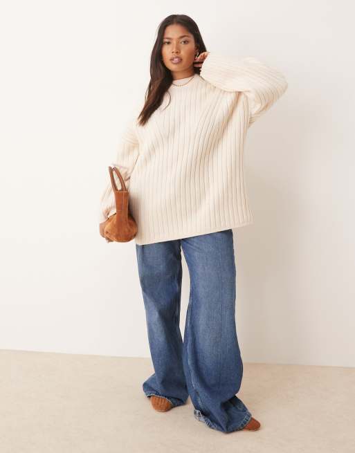 ASOS DESIGN Curve – Kremowy prążkowany długi sweter z okrągłym dekoltem, 2 z 4