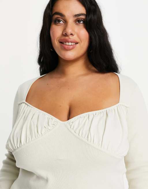 ASOS DESIGN Curve – Kremowy sweter z marszczeniem, 3 z 4