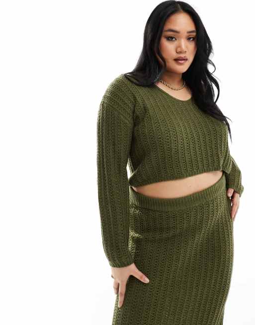 ASOS DESIGN Curve – Kurzer, weitmaschiger Strickpullover in Khaki mit V-Ausschnitt, Kombiteil