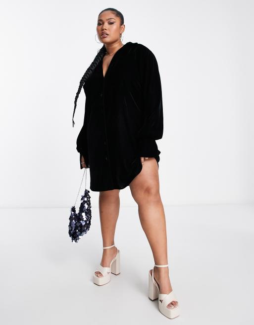 ASOS DESIGN Curve – Kurzes, weit geschnittenes Hemdblusenkleid aus Samt in Schwarz, 4 von 4