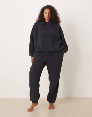 ASOS DESIGN Curve - Kuschliges Lounge-Set in Tintenblau mit Oversize-Kapuzenpullover und Jogginghose-Brown