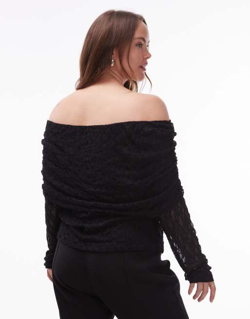 ASOS DESIGN Curve lace fold over off the shoulder top in black, 3 of 4