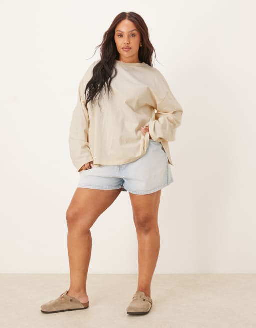 ASOS DESIGN Curve – Langärmliges Shirt in Cremeweiß mit verdrehter Rückseite, 4 von 4