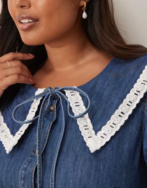 ASOS DESIGN Curve - Langærmet denim-minikjole med stor krave i blå mellemvask, 2 af 4