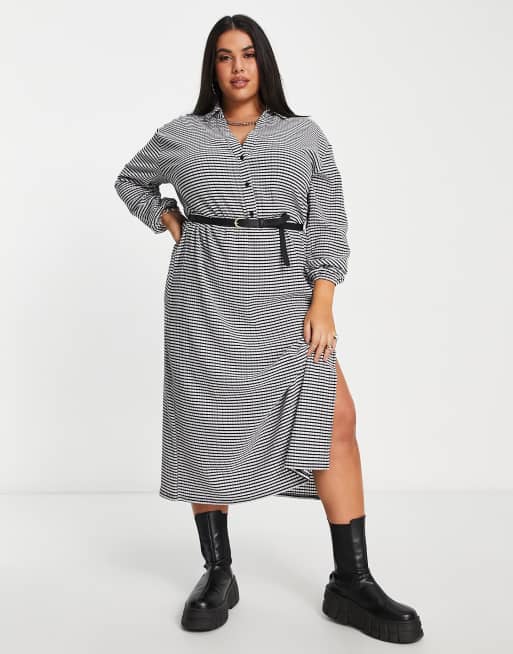 ASOS DESIGN Curve - Langærmet midi-skjortekjole med bælte i sort/hvidt tern