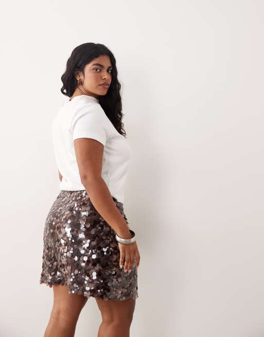 ASOS DESIGN Curve layered sequin mini skirt in brown, 5 of 5