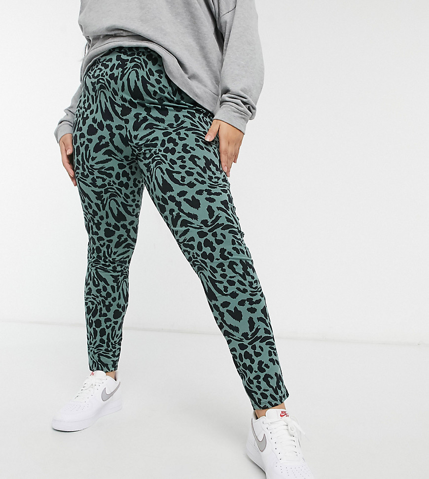 ASOS DESIGN Curve legging in khaki leopard print-Multi