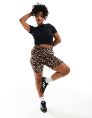 ASOS DESIGN Curve legging short in leopard print-Multi