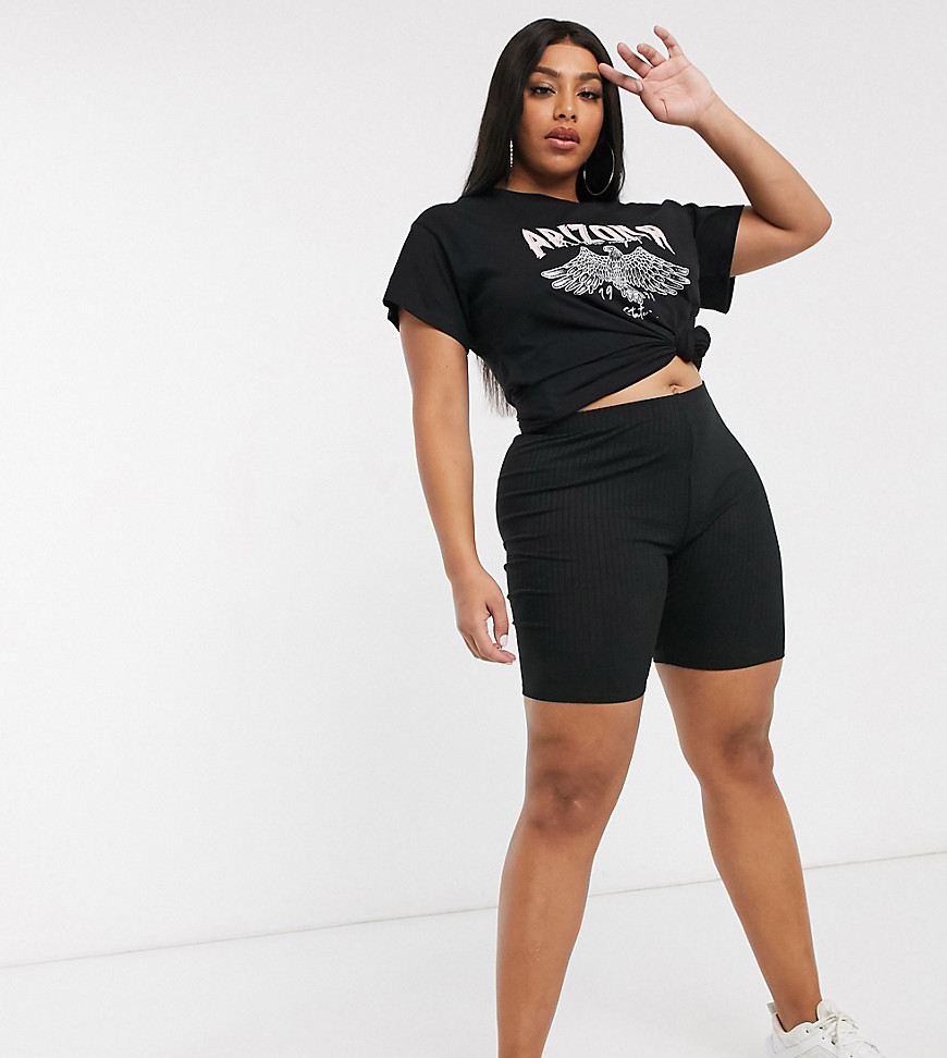 Plus-size shorts by ASOS DESIGN Part of our responsible edit Minimal design High-rise waist Skinny fit Tight cut, regular on the waist