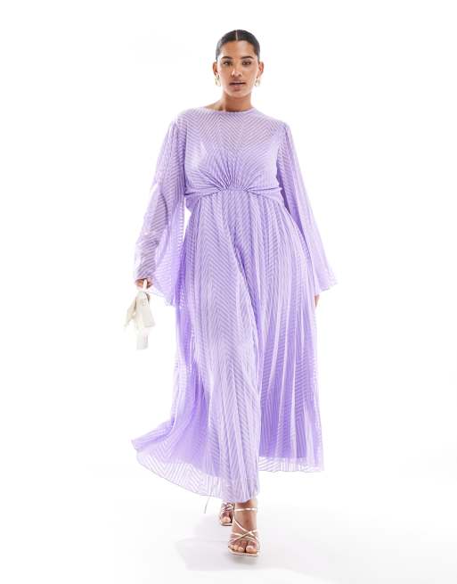ASOS DESIGN Curve – Liliowa sukienka midi z plisowanego szyfonu we wzór w jodełkę z wiązaniem na plecach i rozszerzanymi rękawami