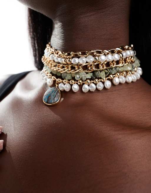 ASOS DESIGN Curve – Limited Edition – Naszyjnik typu choker z perełkami i kamieniem półszlachetnym