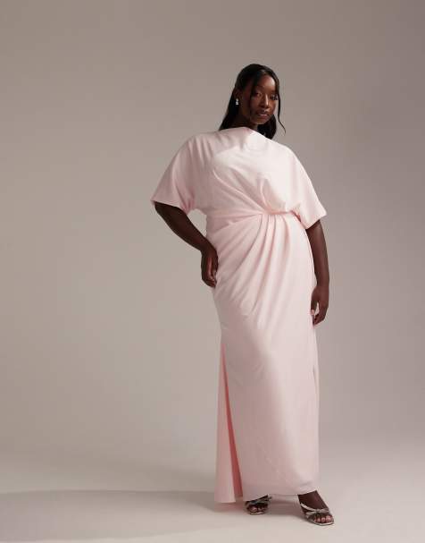 ASOS DESIGN Curve - L'invitée - Robe longue drapée et épurée en crêpe à encolure bateau et manches courtes - Rose pâle - view 1